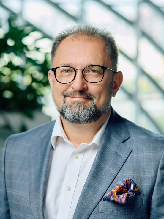 Денис Колокольников